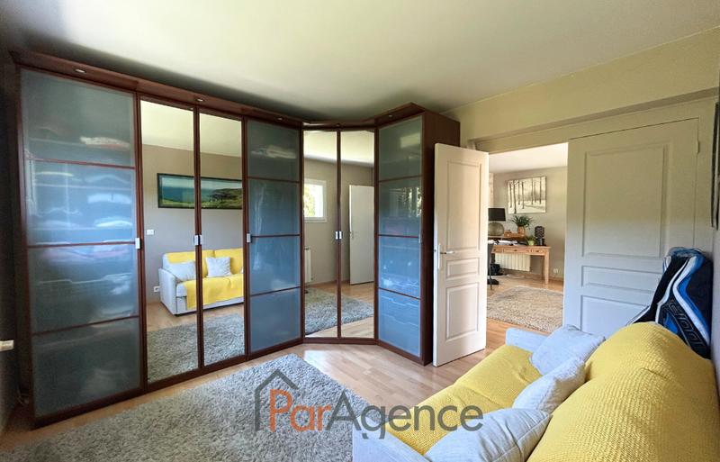 Maison - 184 m² - 6 pièces