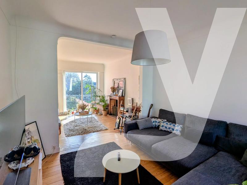 Maison - 144 m² - 7 pièces