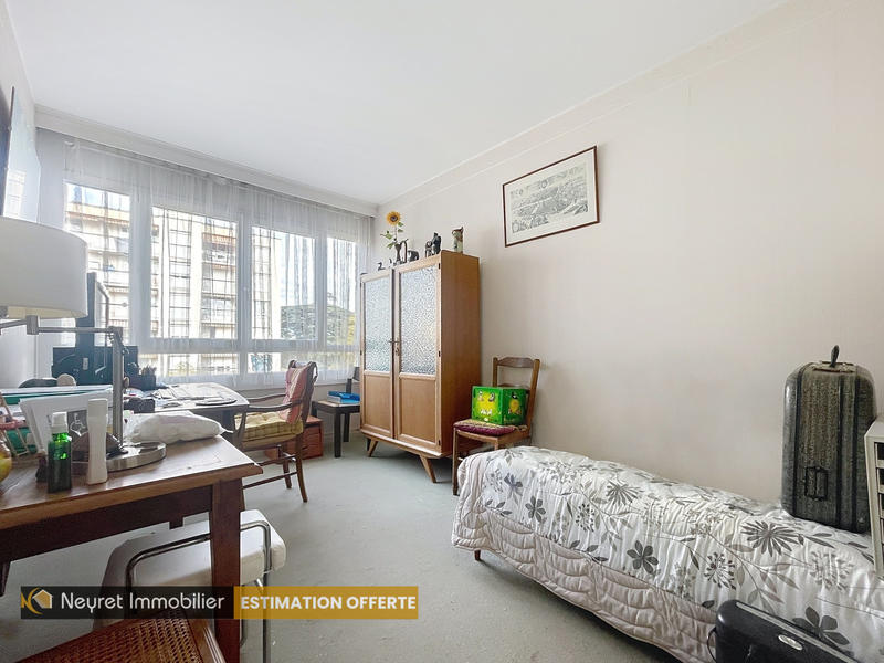 Appartement - 84 m² - 4 pièces