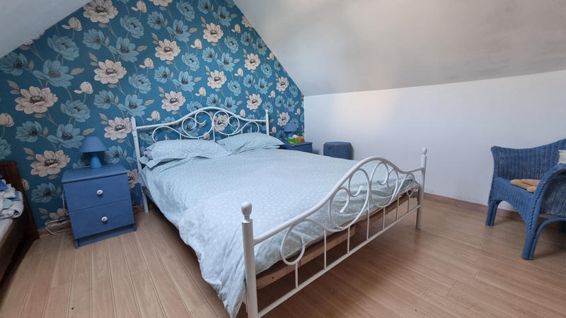 Maison - 102 m² - 7 pièces