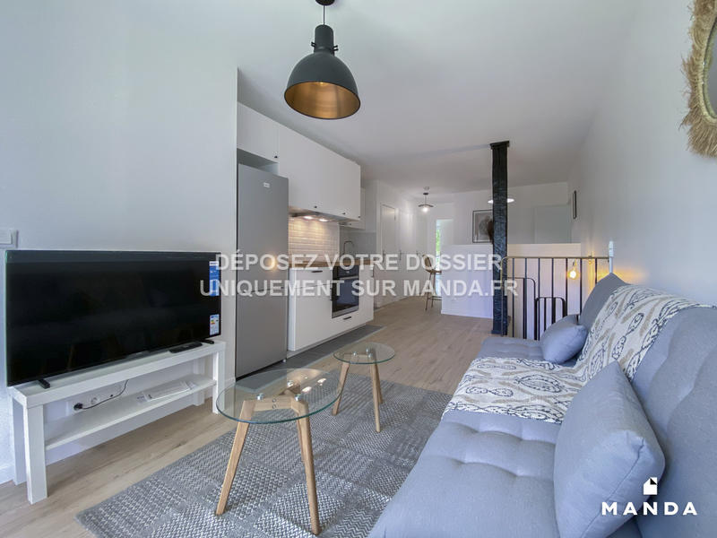 Chambre - 9 m² - 5 pièces