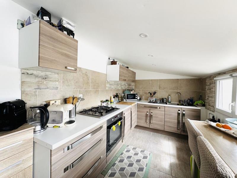 Appartement - 69 m² - 3 pièces