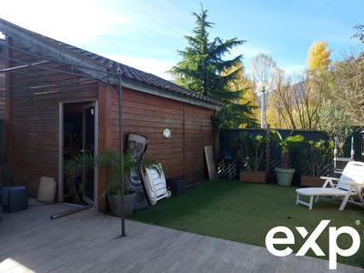 Maison - 80 m² - 4 pièces