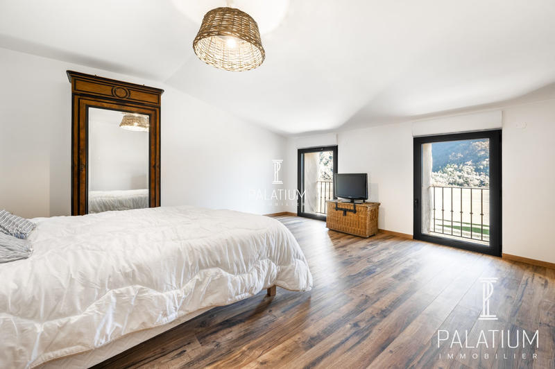 Mas - 243 m² - 6 pièces