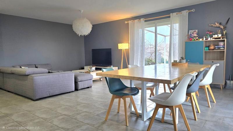 Maison - 114 m² - 5 pièces