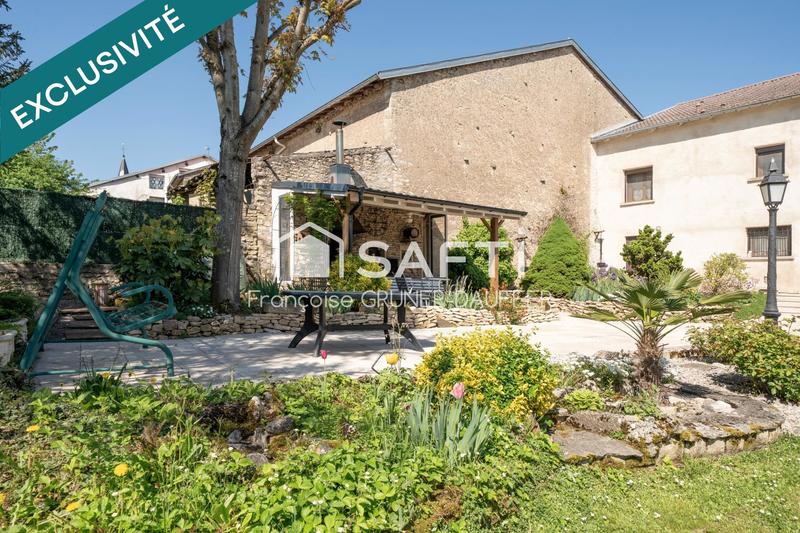 Maison - 214 m² - 5 pièces