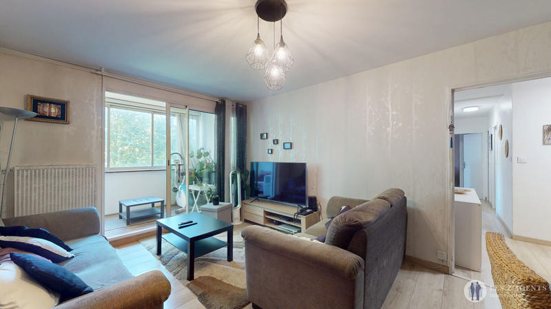 Appartement - 80 m² - 4 pièces