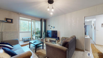 Appartement - 80 m² - 4 pièces