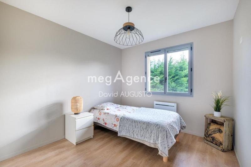 Maison traditionnelle - 142 m² - 6 pièces