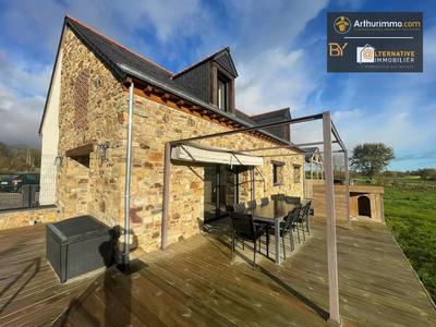 Maison - 150 m² - 5 pièces