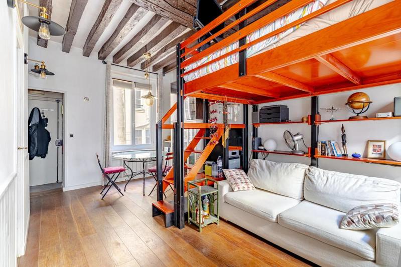 Studio - 25 m² - 1 pièce