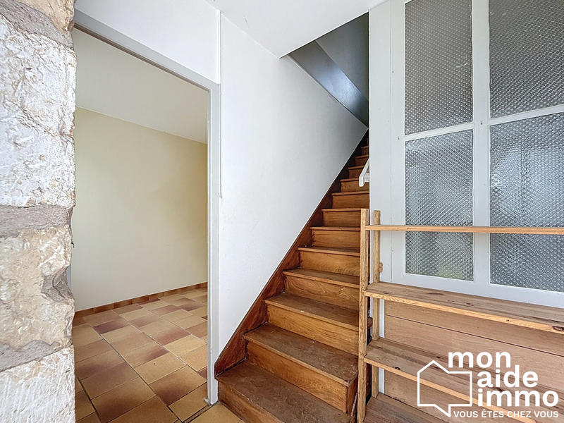 Maison - 217 m² - 6 pièces