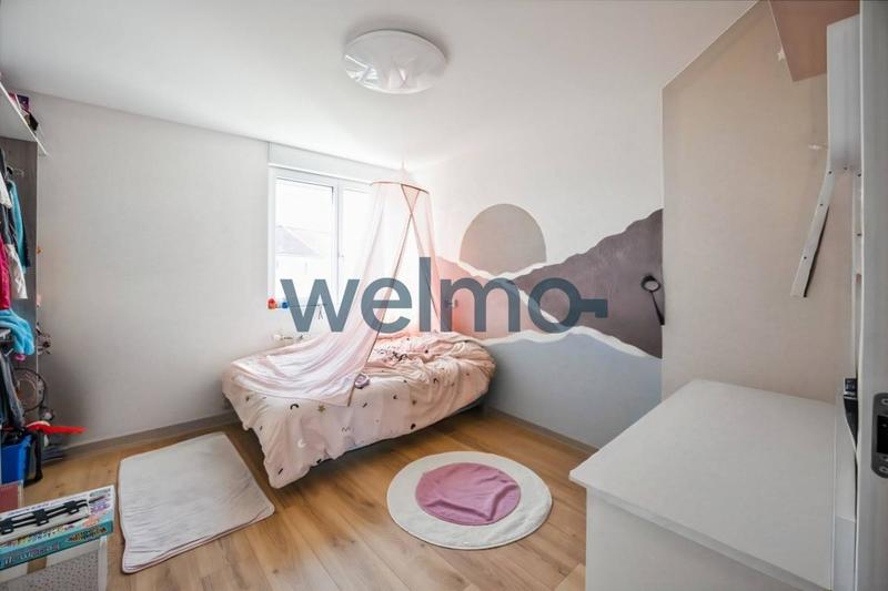 Maison - 180 m² - 6 pièces