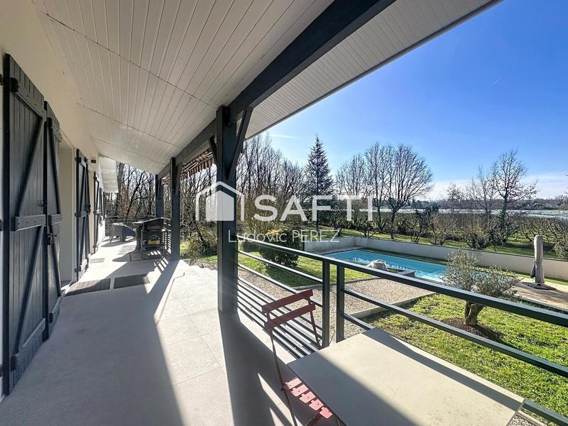 Maison - 170 m² - 6 pièces