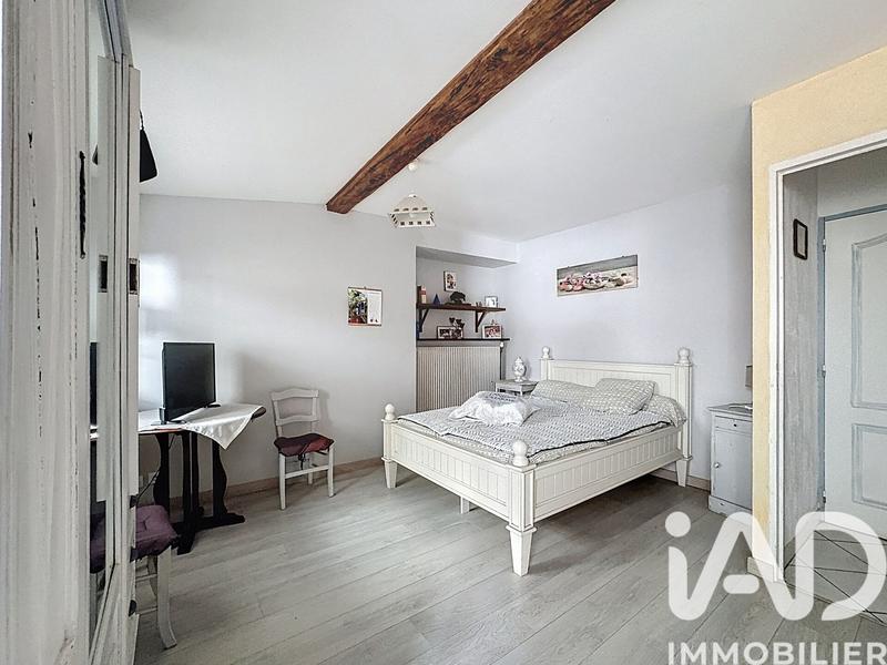 Maison - 200 m² - 6 pièces