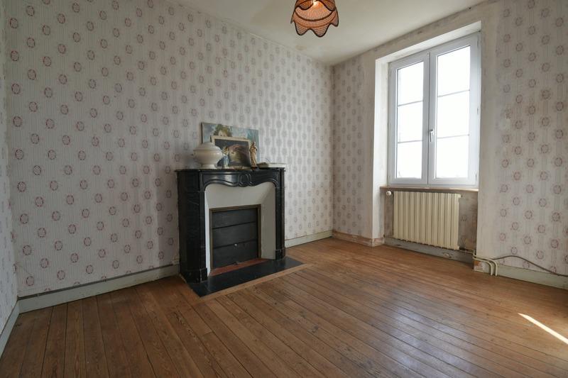 Maison - 74 m² - 6 pièces