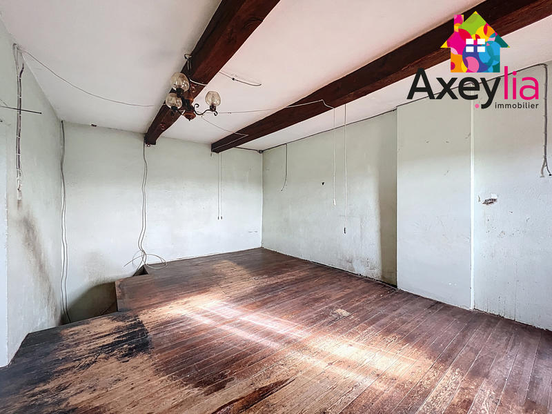 Maison - 93 m² - 4 pièces