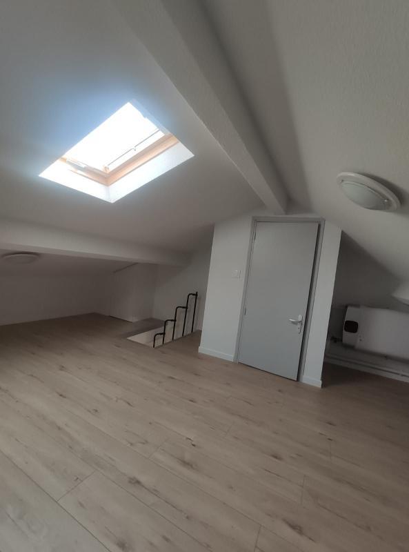 Immeuble - 261 m² - 2 pièces