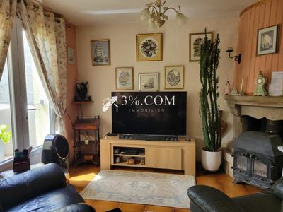 Maison - 94 m² - 4 pièces