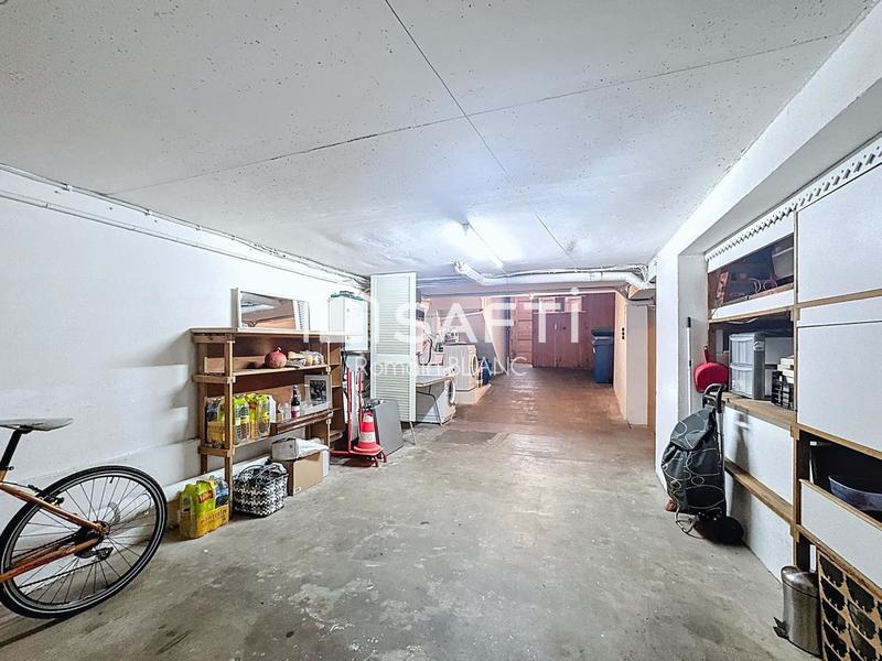 Villa - 346 m² - 9 pièces