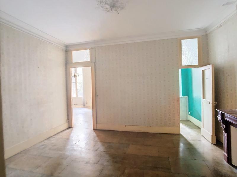 Appartement - 180 m² - 6 pièces