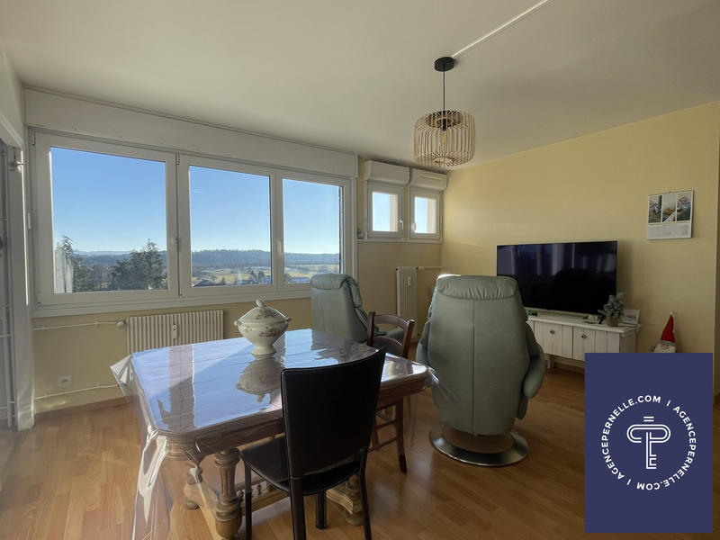 Appartement - 72 m² - 3 pièces