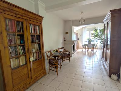 Maison - 123 m² - 6 pièces