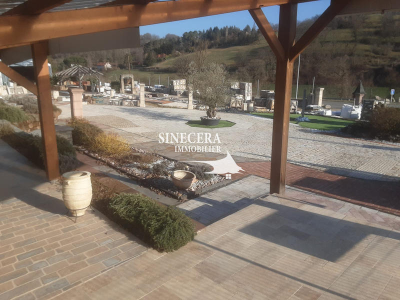 Immeuble - 1 300 m²