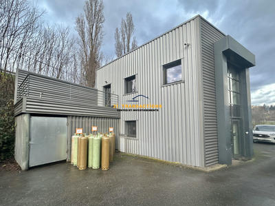 Local d'activités - 267 m²