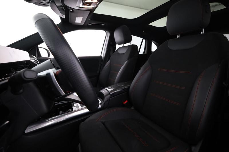 Mercedes Gla 250 e Amg Line 8g-Dct 218 ch