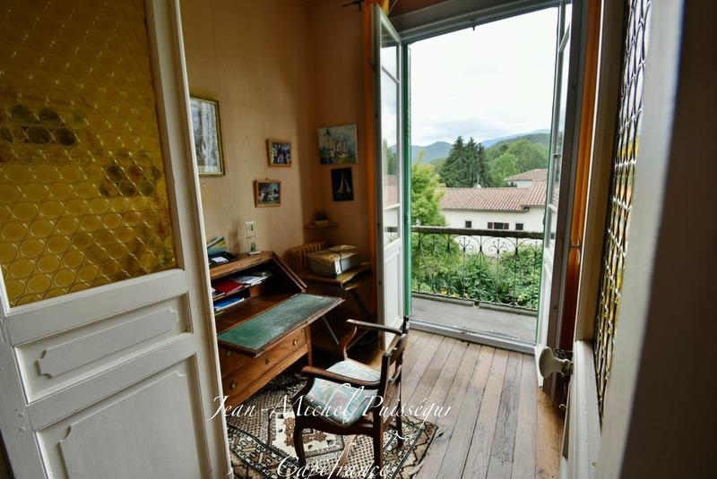 Maison bourgeoise - 220 m² - 9 pièces