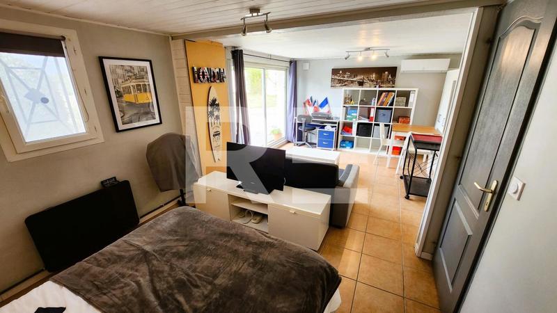 Villa - 163 m² - 6 pièces