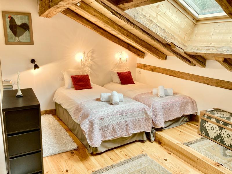 Corps de ferme - 421 m² - 15 pièces