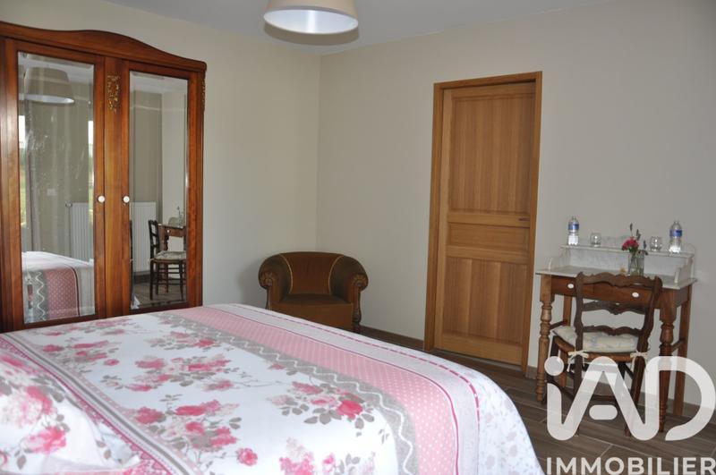 Maison - 499 m² - 16 pièces