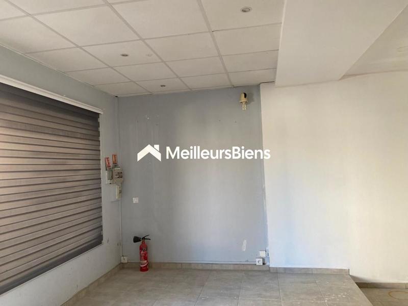 Local commercial - 36 m² - 2 pièces