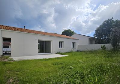 Maison - 82 m² - 4 pièces