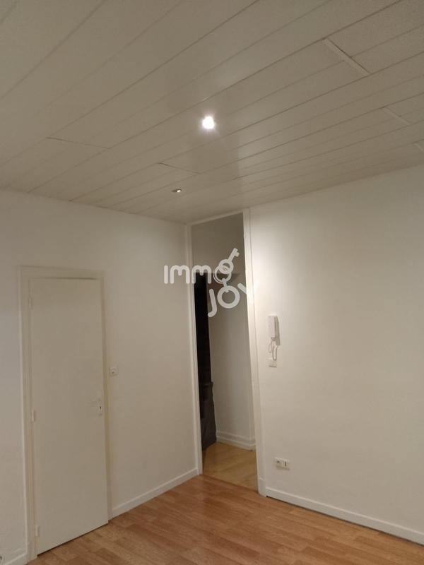 Immeuble - 140 m² - 8 pièces