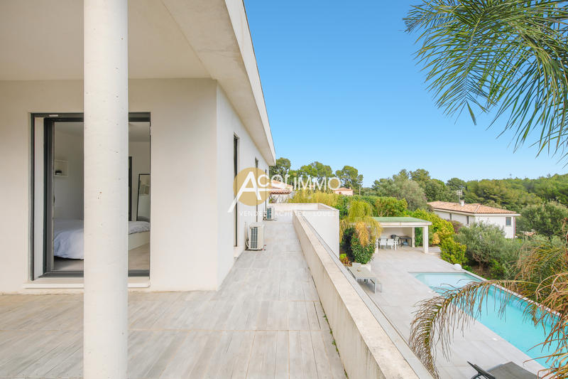 Villa - 171 m² - 6 pièces