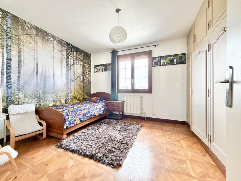 Maison - 163 m² - 7 pièces