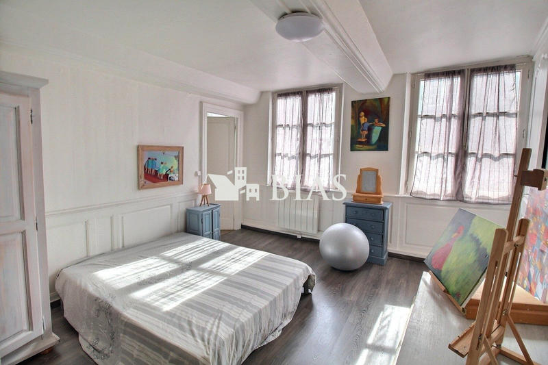 Duplex - 111 m² - 4 pièces