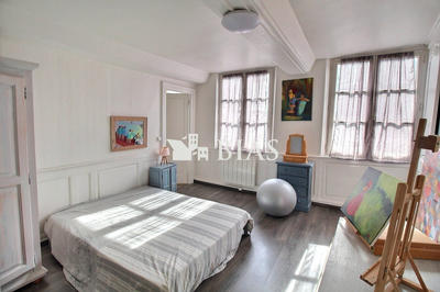 Duplex - 111 m² - 4 pièces