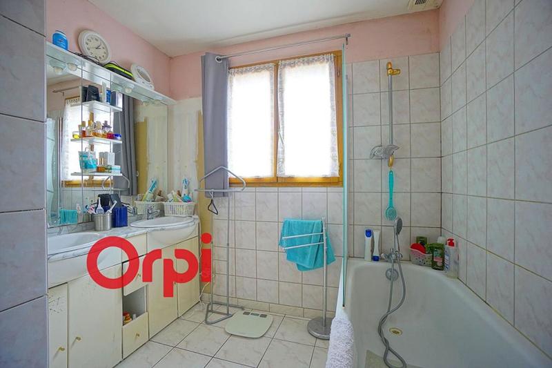 Maison - 111 m² - 5 pièces