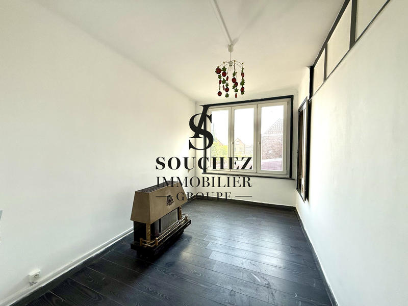 Local commercial - 180 m² - 4 pièces