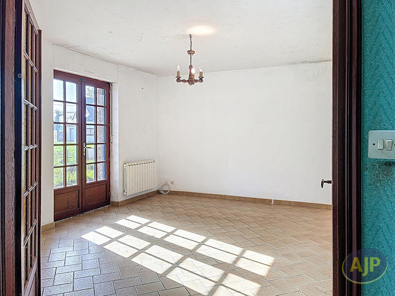 Maison - 106 m² - 6 pièces