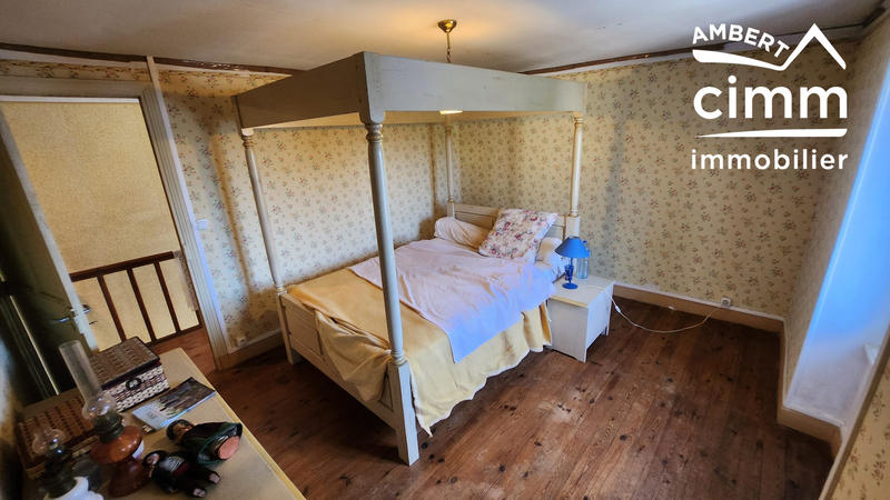 Maison - 102 m² - 6 pièces