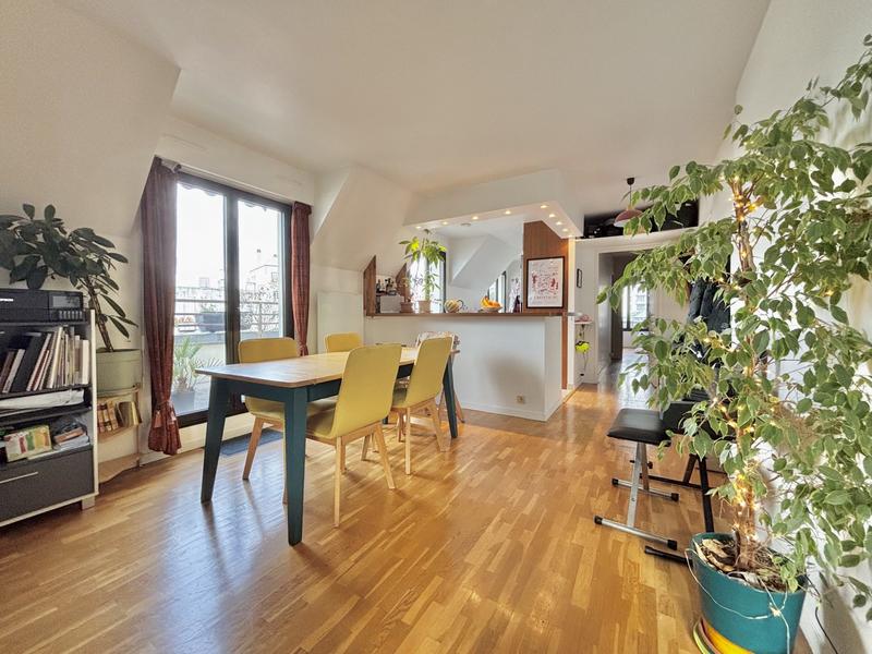 Appartement - 85 m² - 3 pièces