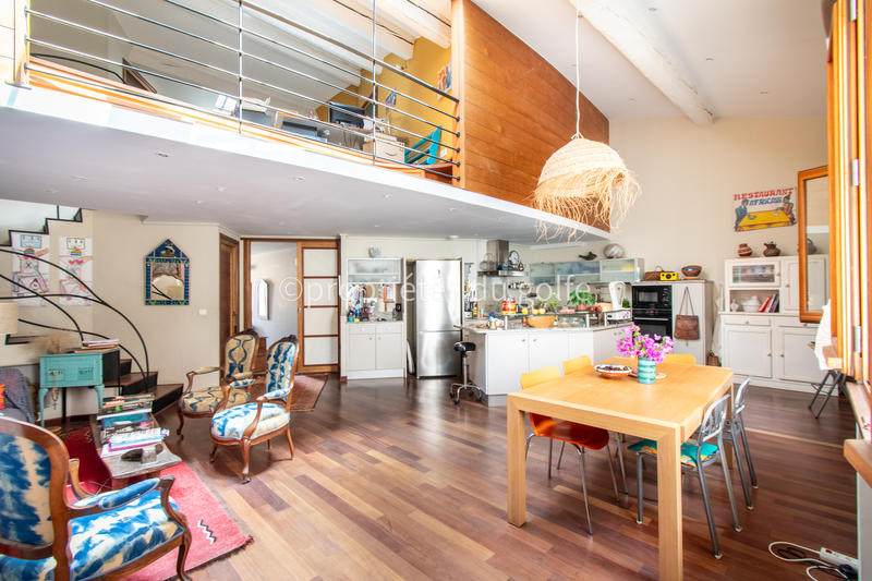 Appartement - 273 m² - 8 pièces