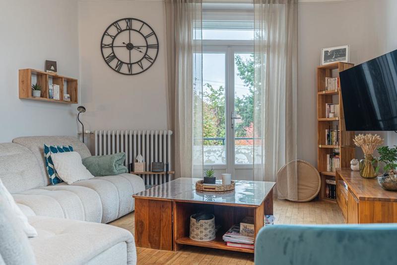 Maison - 194 m² - 7 pièces