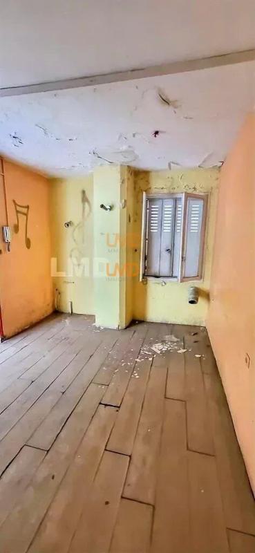 Local commercial - 68 m² - 5 pièces