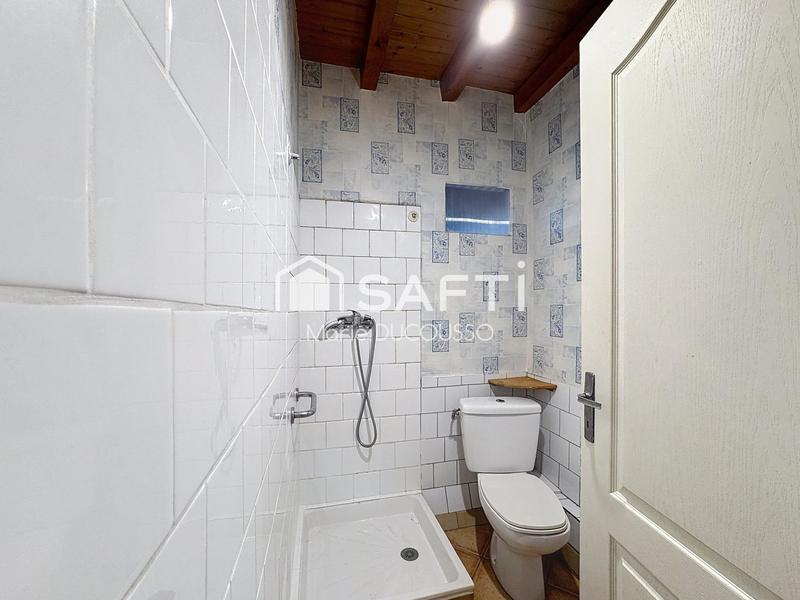 Maison - 180 m² - 9 pièces